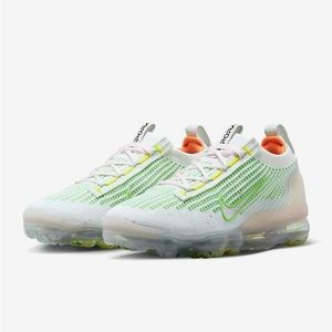 NWT AIR VAPORMAX 2021